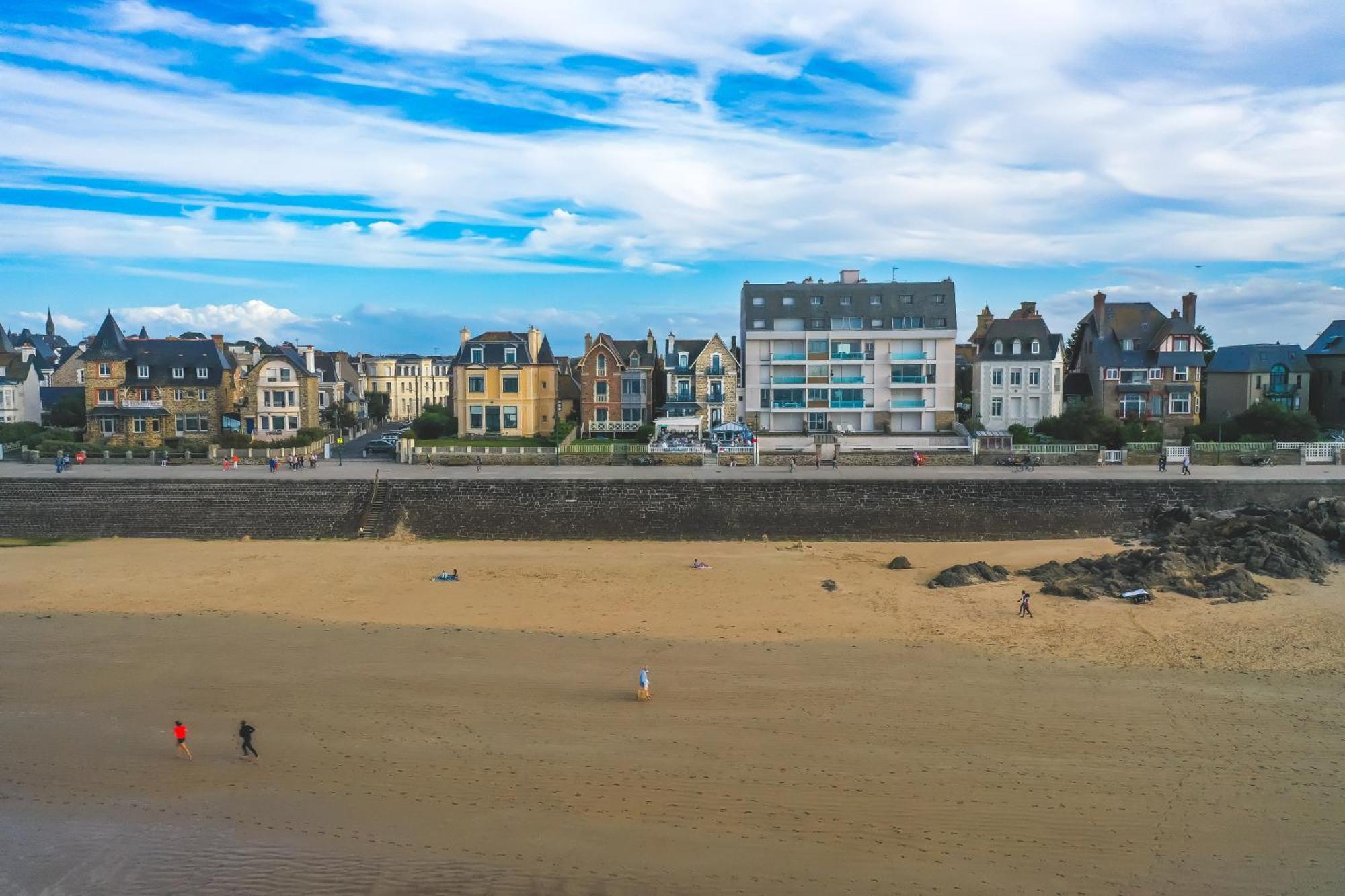 Les Charmettes Hotel Saint-Malo Exterior photo
