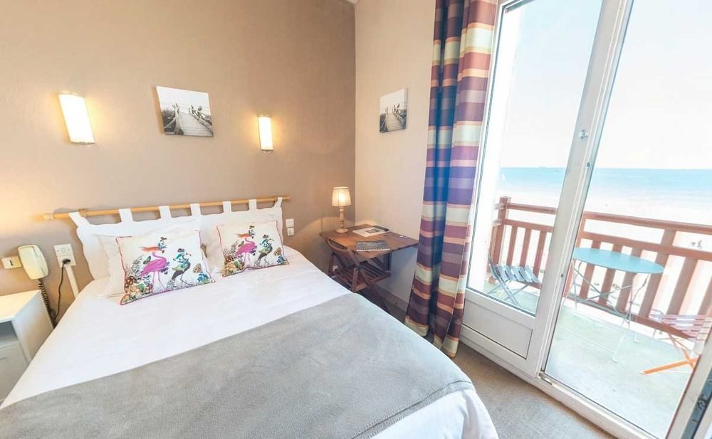 Les Charmettes Hotel Saint-Malo Exterior photo