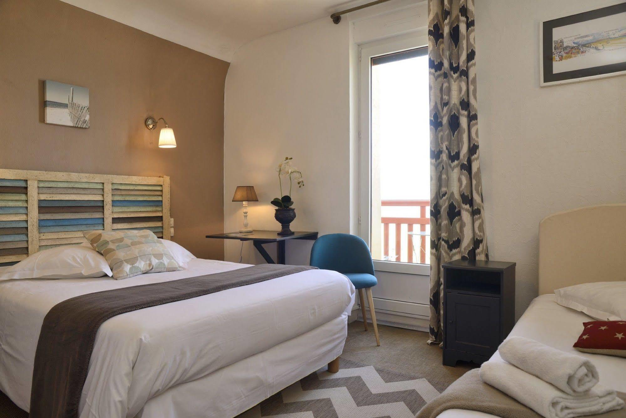 Les Charmettes Hotel Saint-Malo Exterior photo